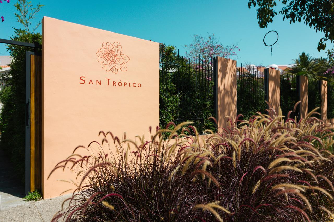 San Tropico Boutique Hotel & Peaceful Escape 푸에르토 발라타 외부 사진